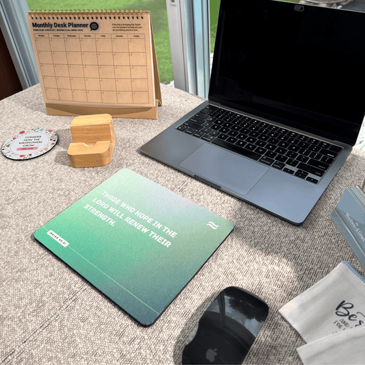 Isaiah 40:31 Mousepad